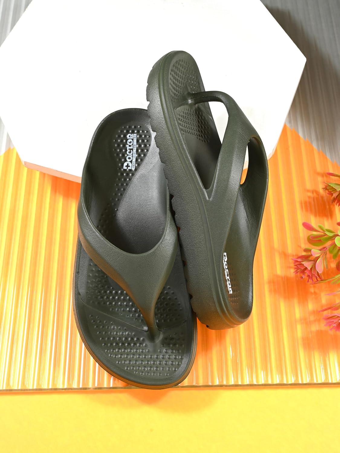 Doctor Health Super Soft Floats Women's Cushioned Slippers - Image 11