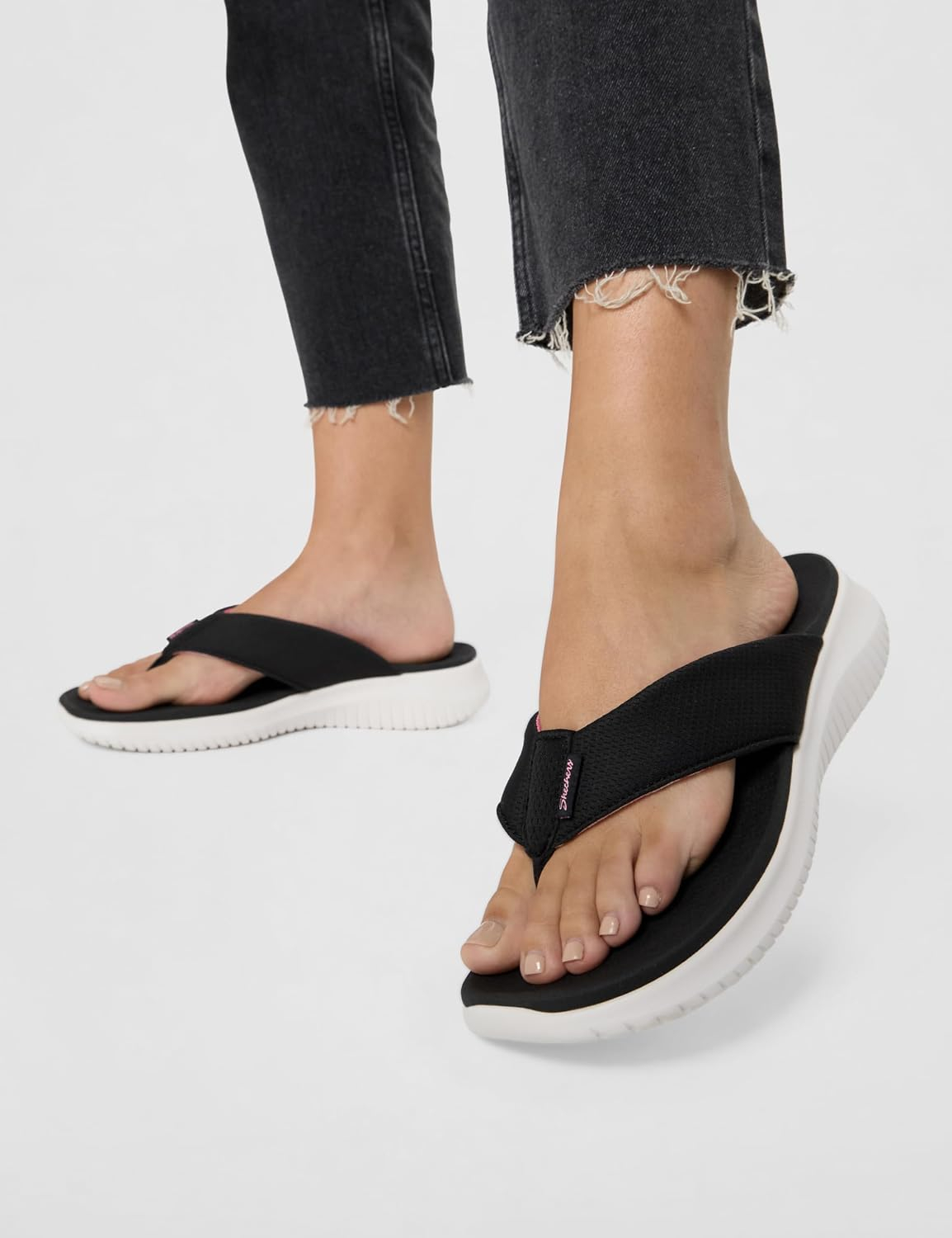Skechers Women's Ultra Flex Slippers - Image 3