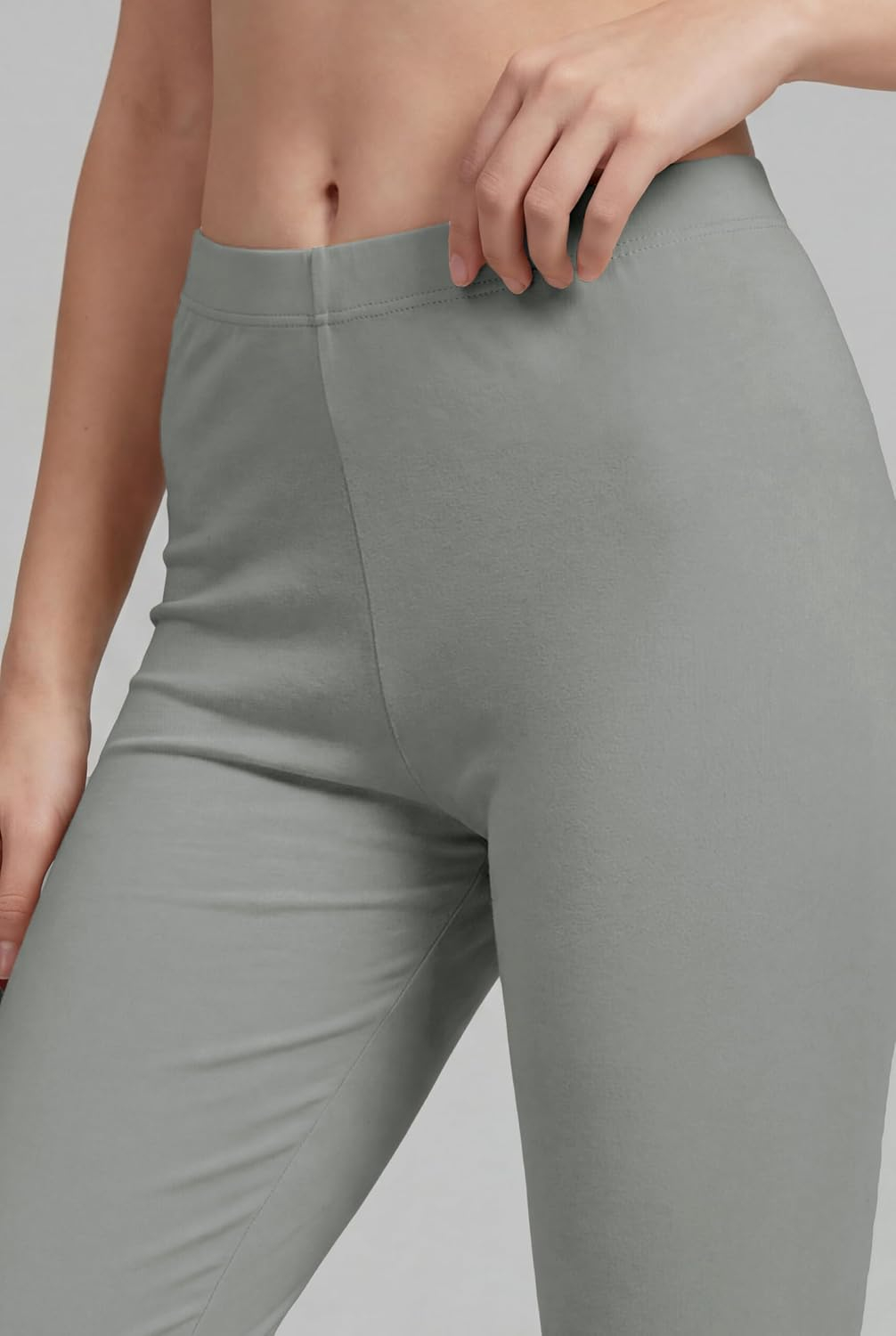TRASA Women's Stretch Cotton Capri Leggings - Image 60