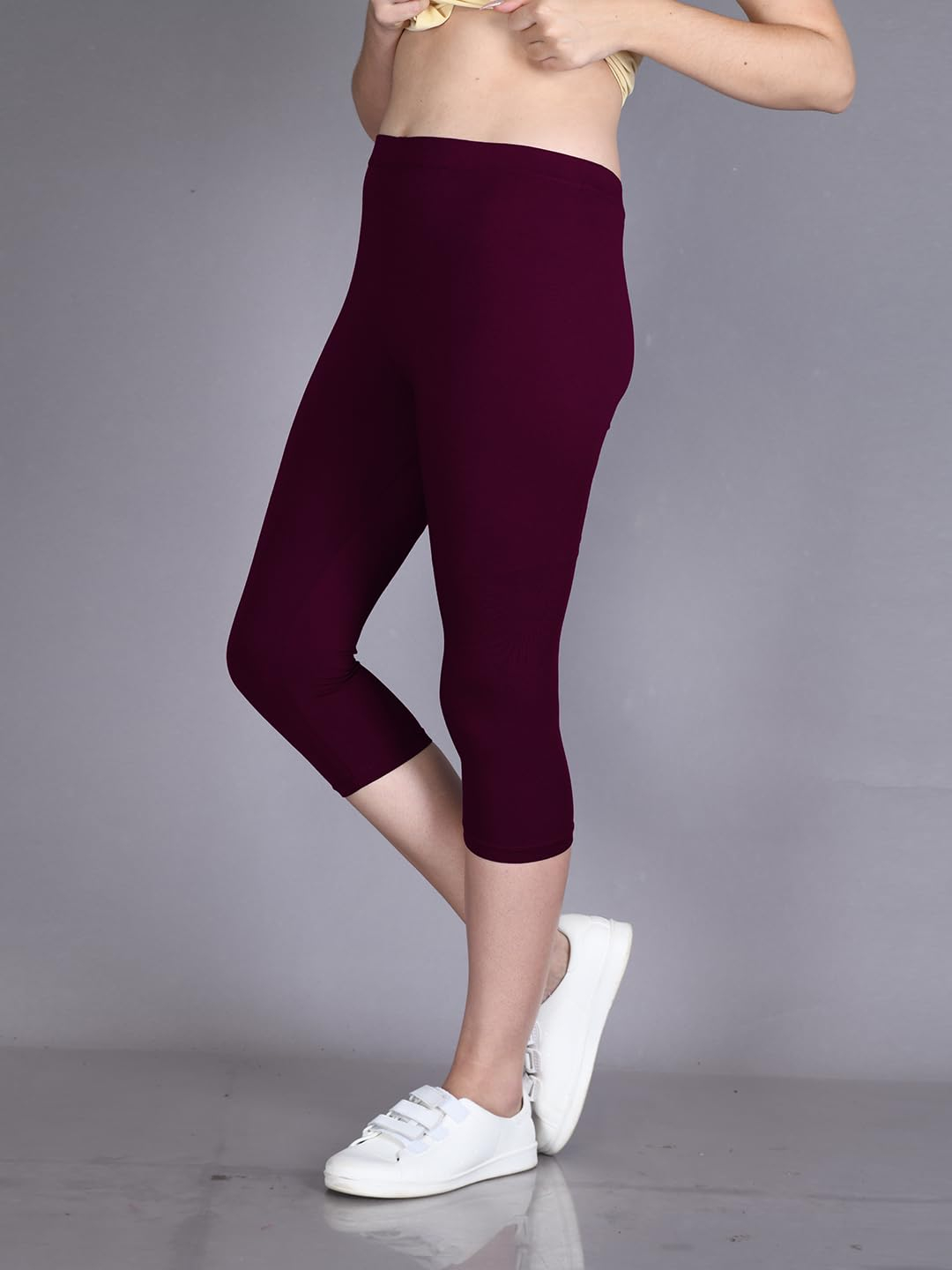 Lyra Women's High-Rise Cotton Capri Leggings - Image 4