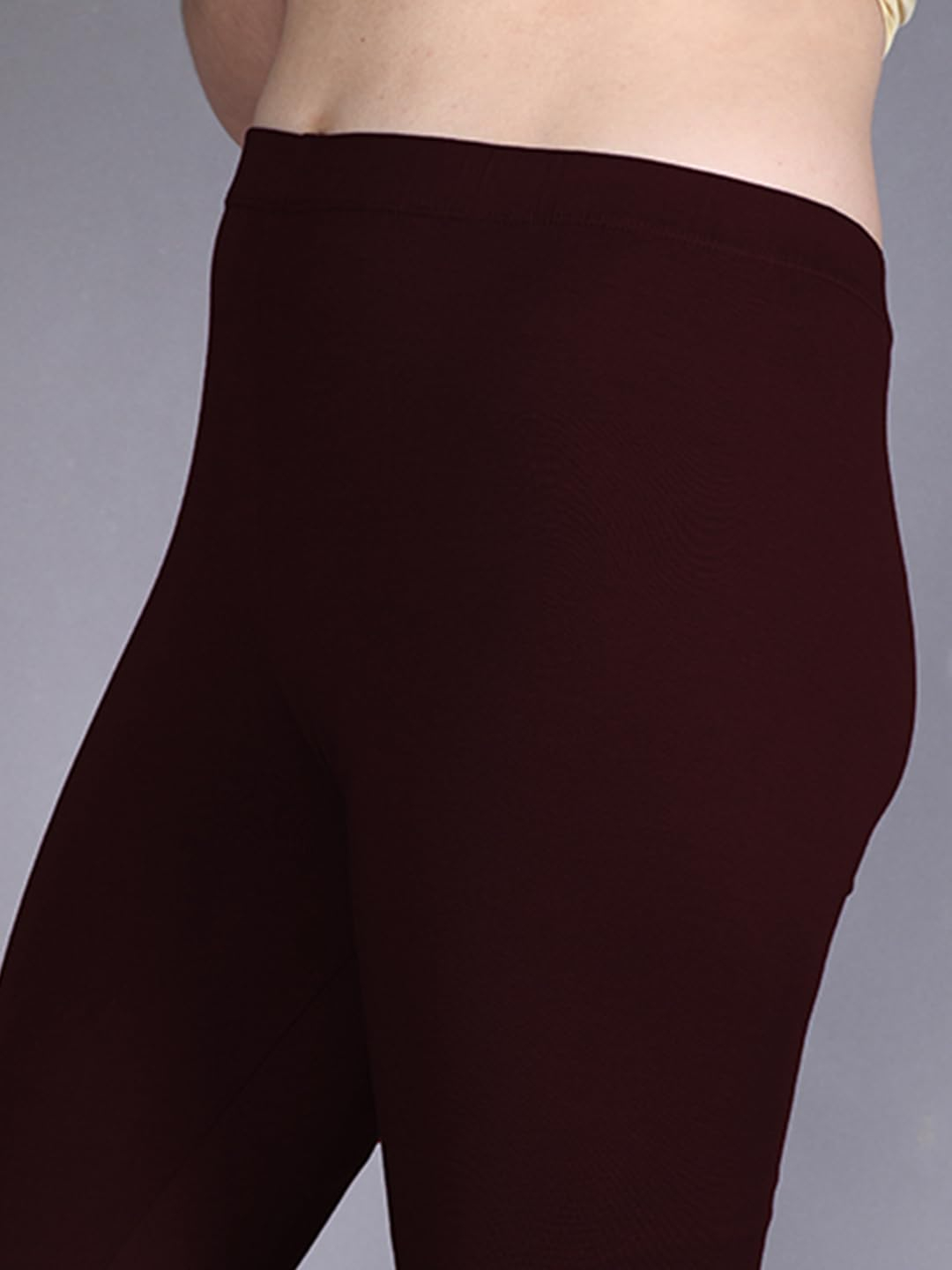 Lyra Women's High-Rise Cotton Capri Leggings - Image 71