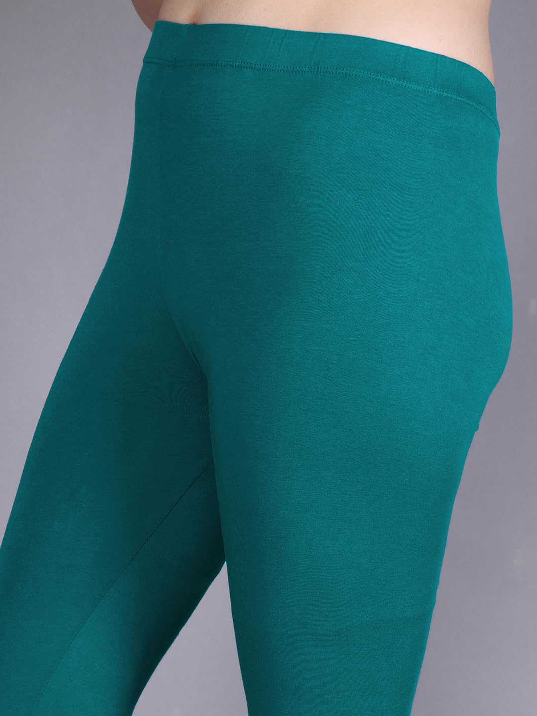 Lyra Women's High-Rise Cotton Capri Leggings - Image 90