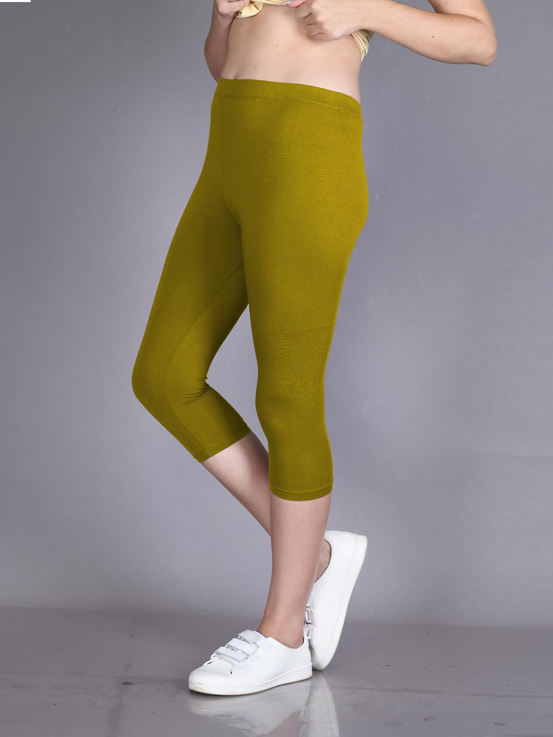 Lyra Women's High-Rise Cotton Capri Leggings - Image 94