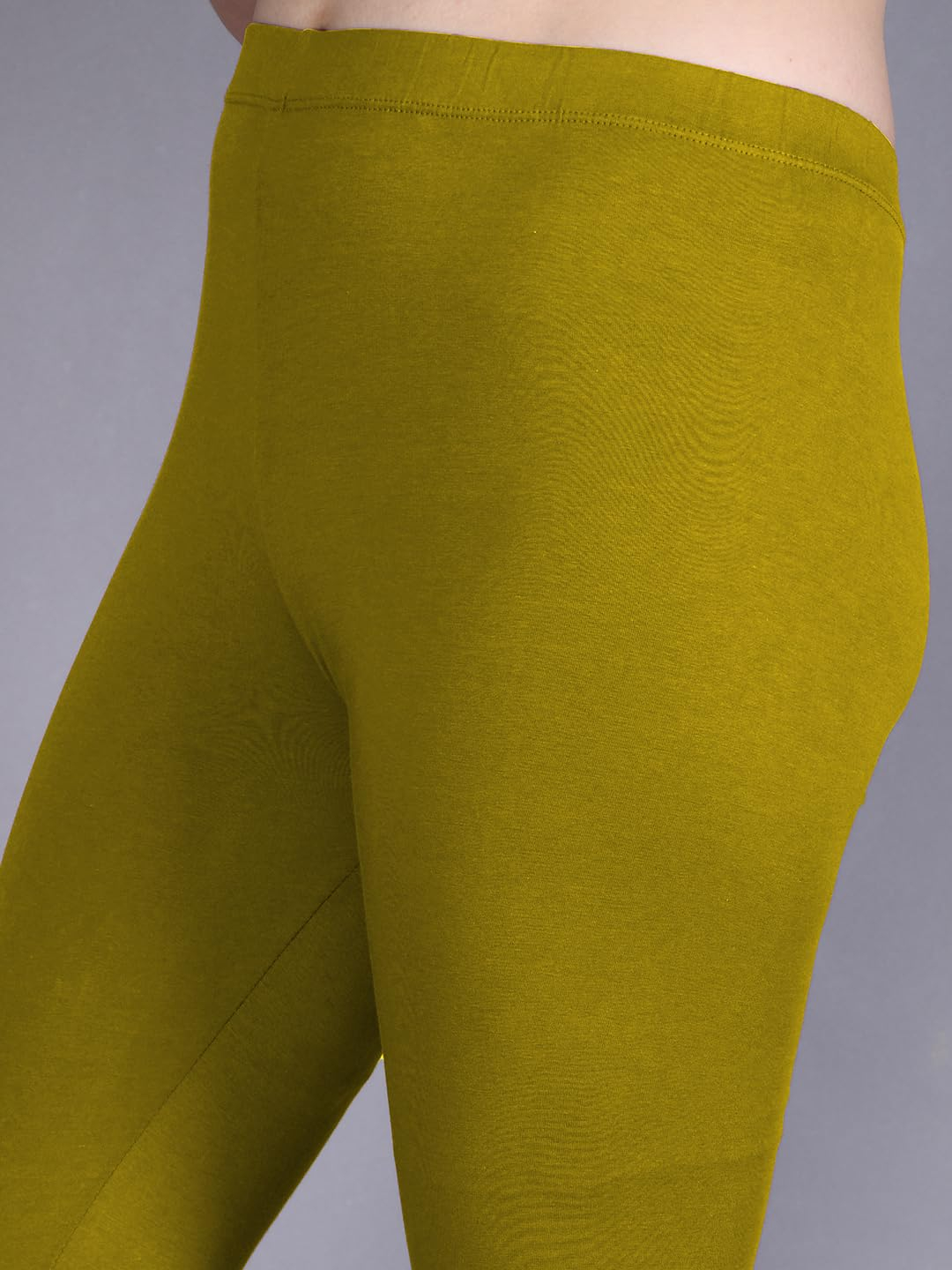 Lyra Women's High-Rise Cotton Capri Leggings - Image 96