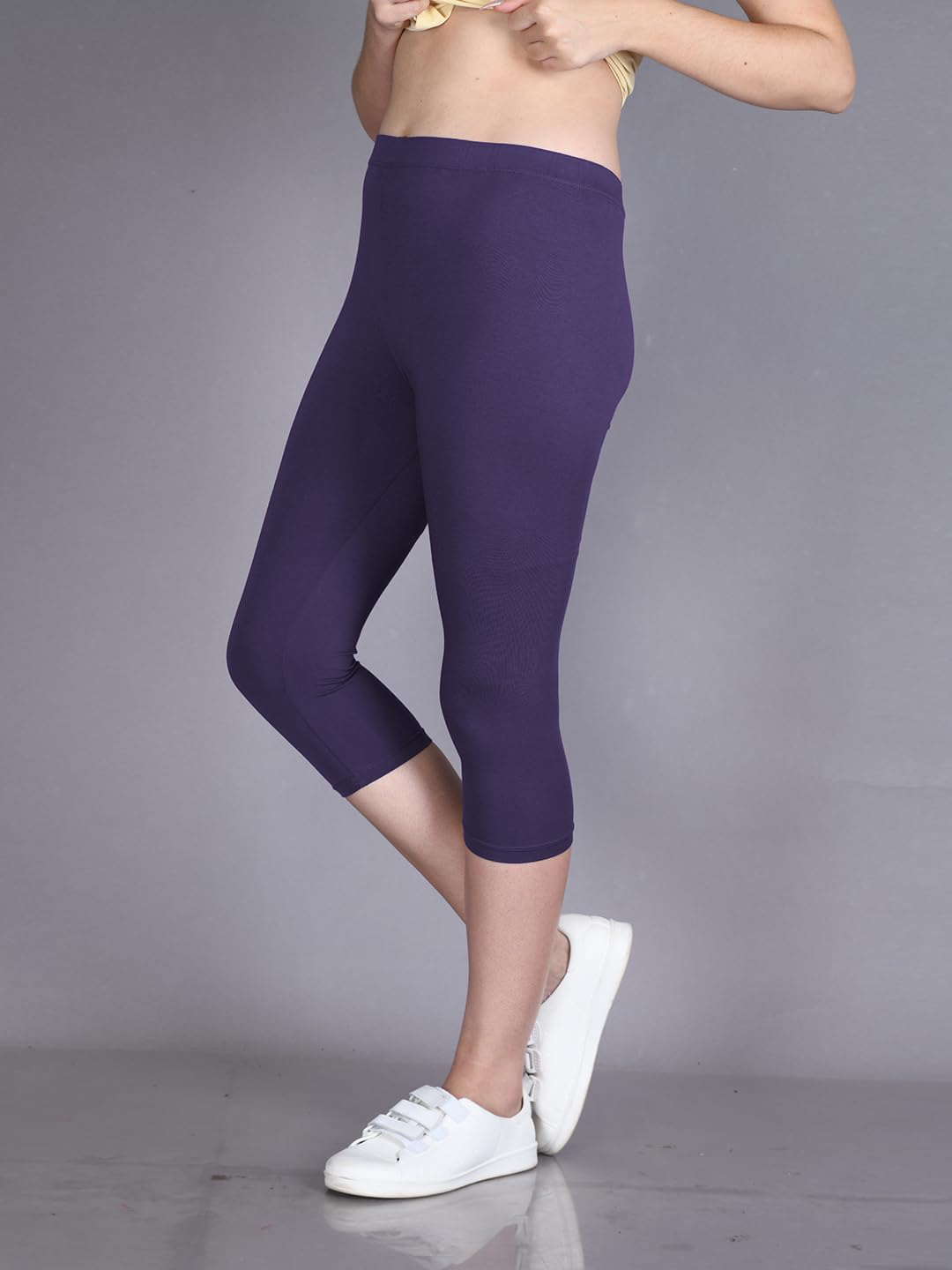 Lyra Women's High-Rise Cotton Capri Leggings - Image 125