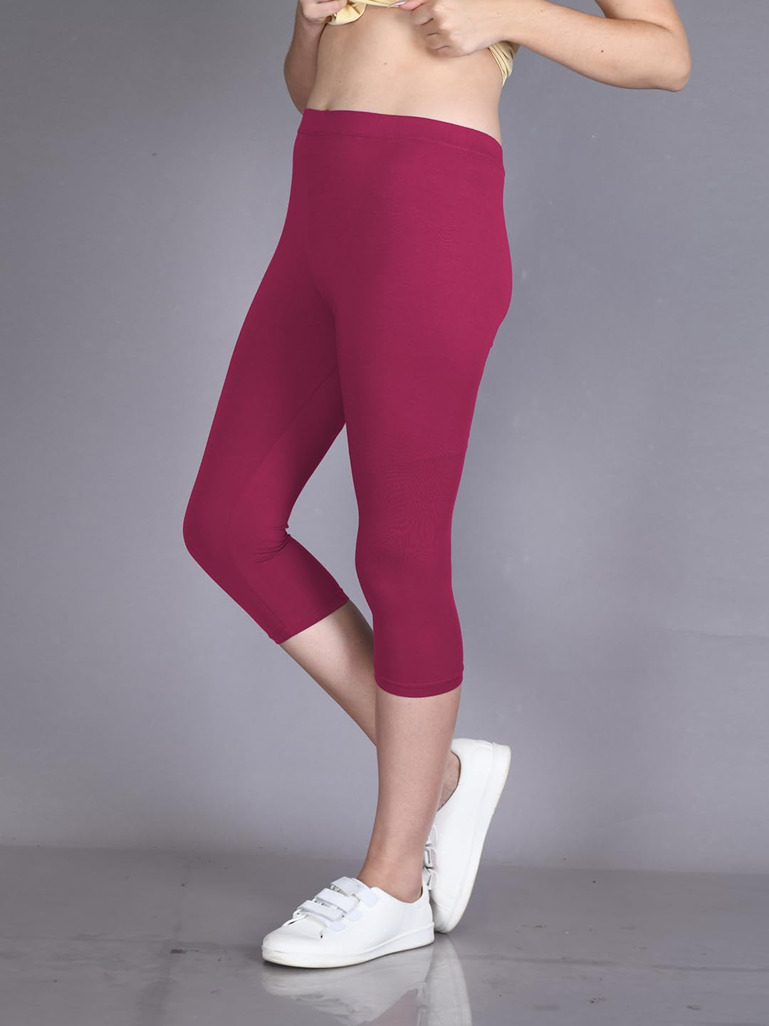 Lyra Women's High-Rise Cotton Capri Leggings - Image 137