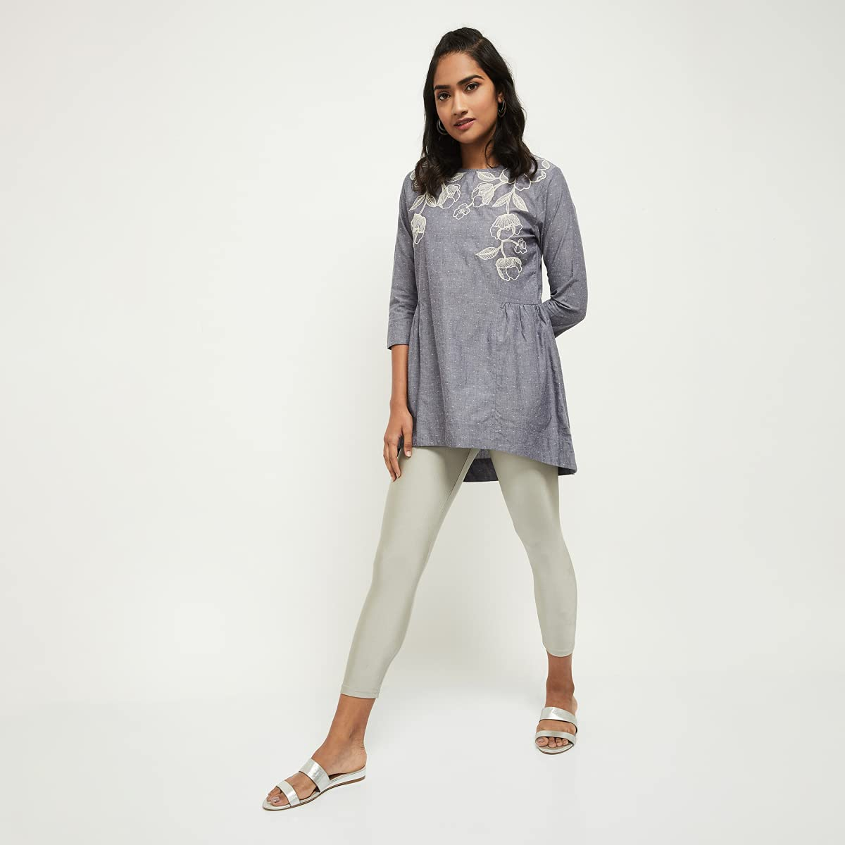 Max Women's Mid-Rise Nylon-Blend Leggings - Image 8