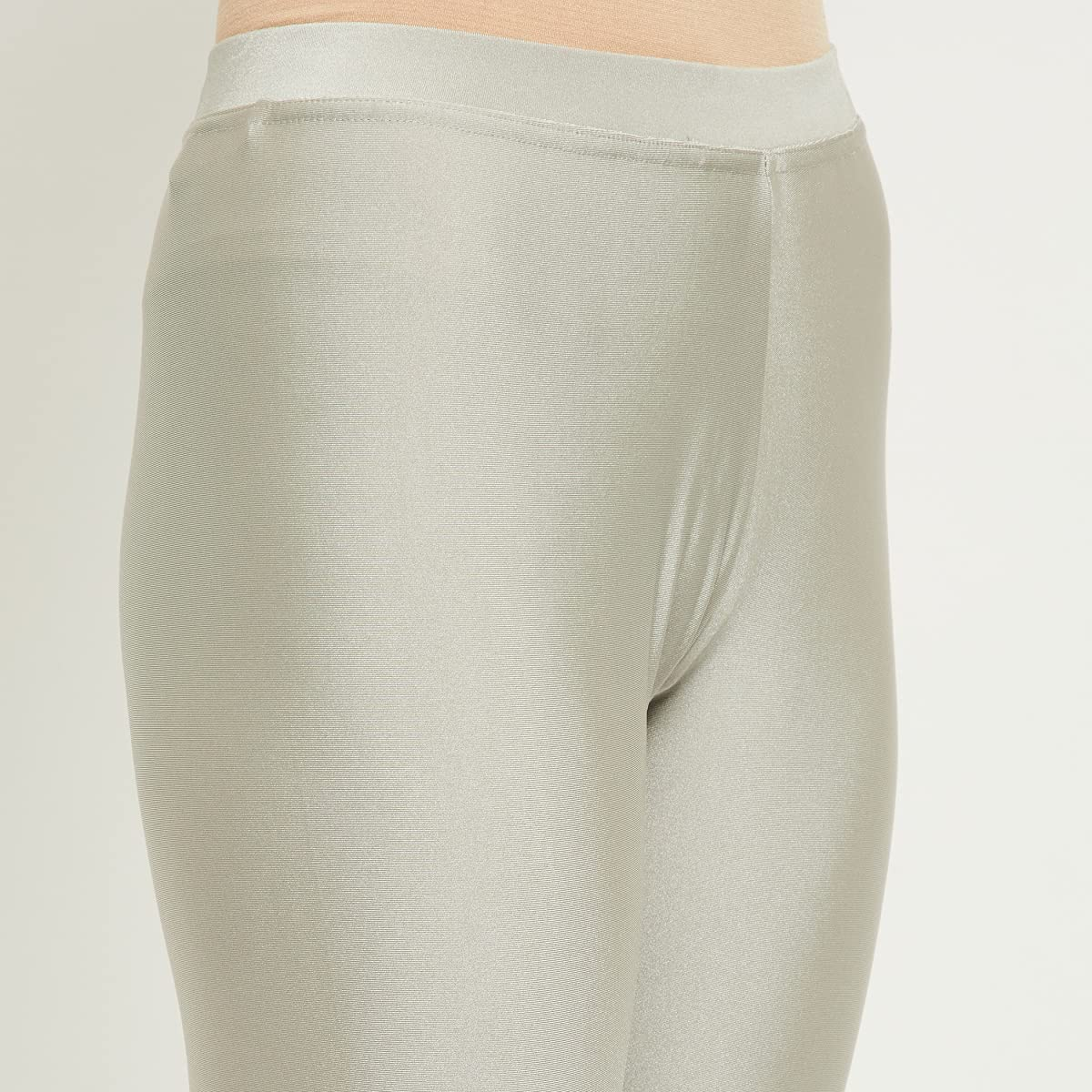 Max Women's Mid-Rise Nylon-Blend Leggings - Image 10