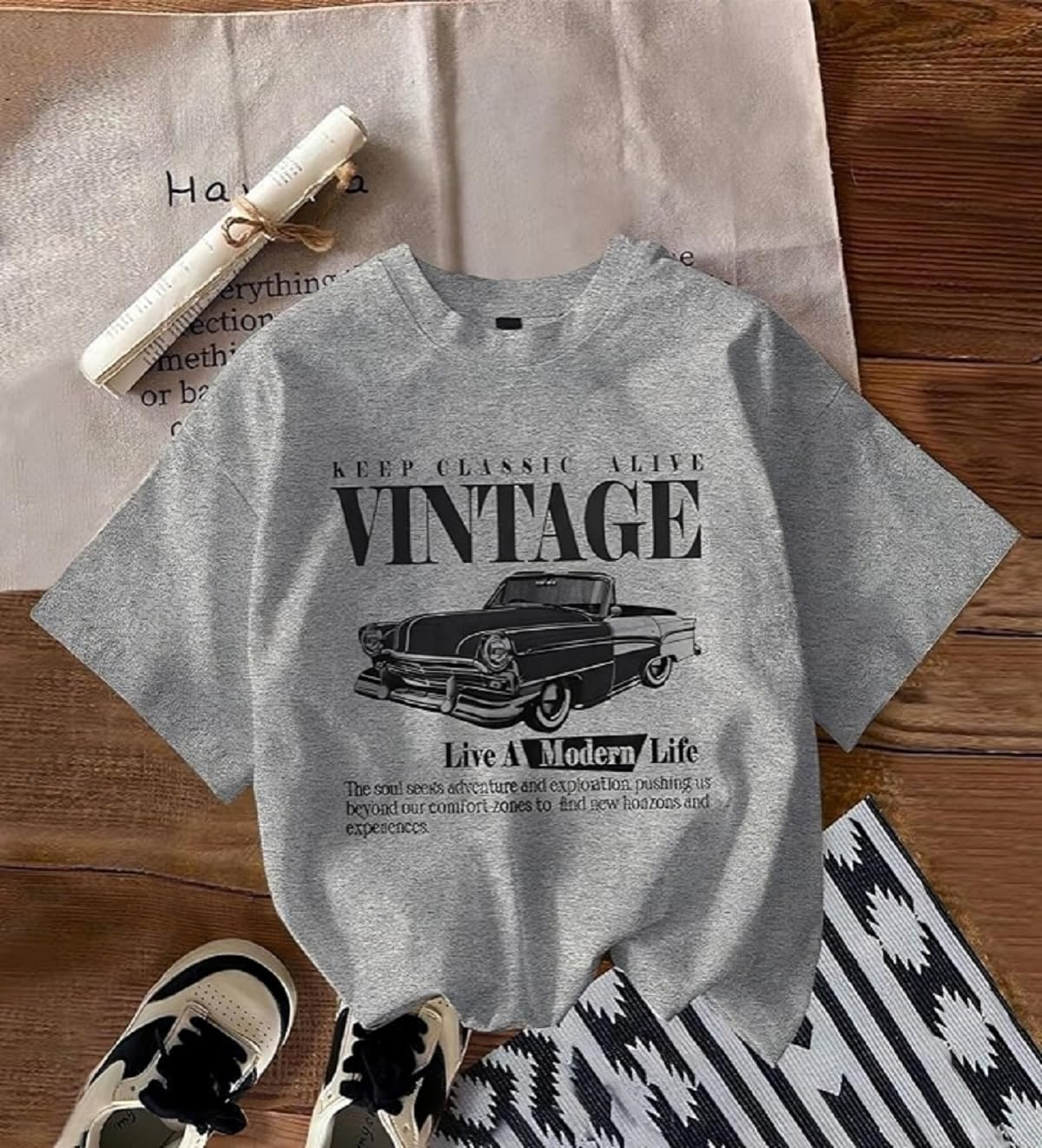 Jawdrobe Women's Vintage-Print Oversized T-Shirt - Image 70