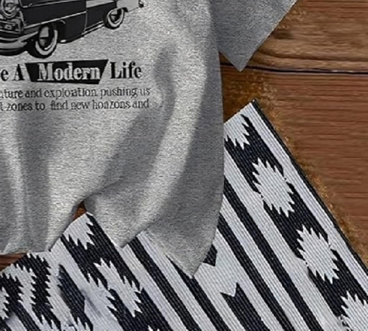 Jawdrobe Women's Vintage-Print Oversized T-Shirt - Image 72