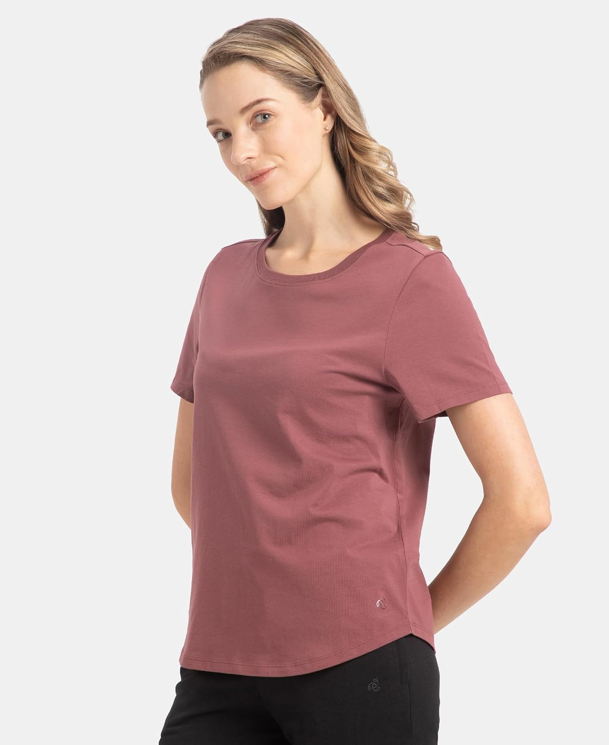 Jockey AW88 Women's Cotton-Rich Curved-Hem T-Shirt - Image 2