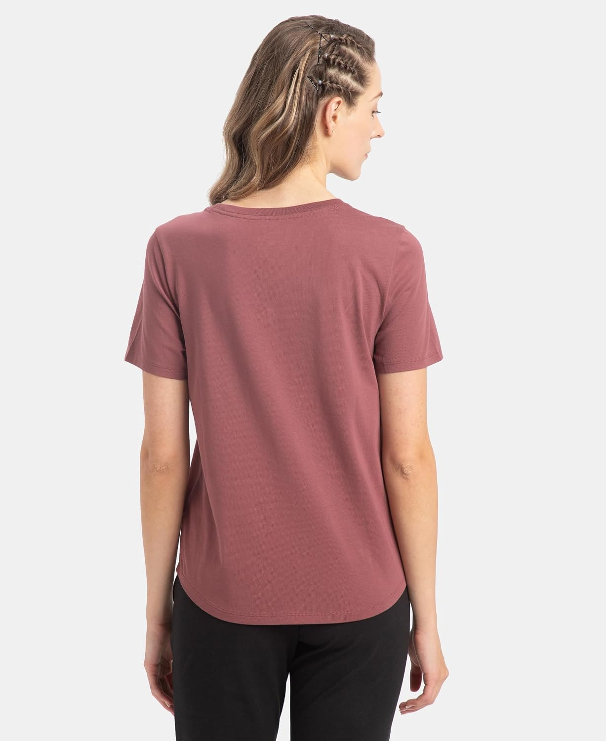Jockey AW88 Women's Cotton-Rich Curved-Hem T-Shirt - Image 3