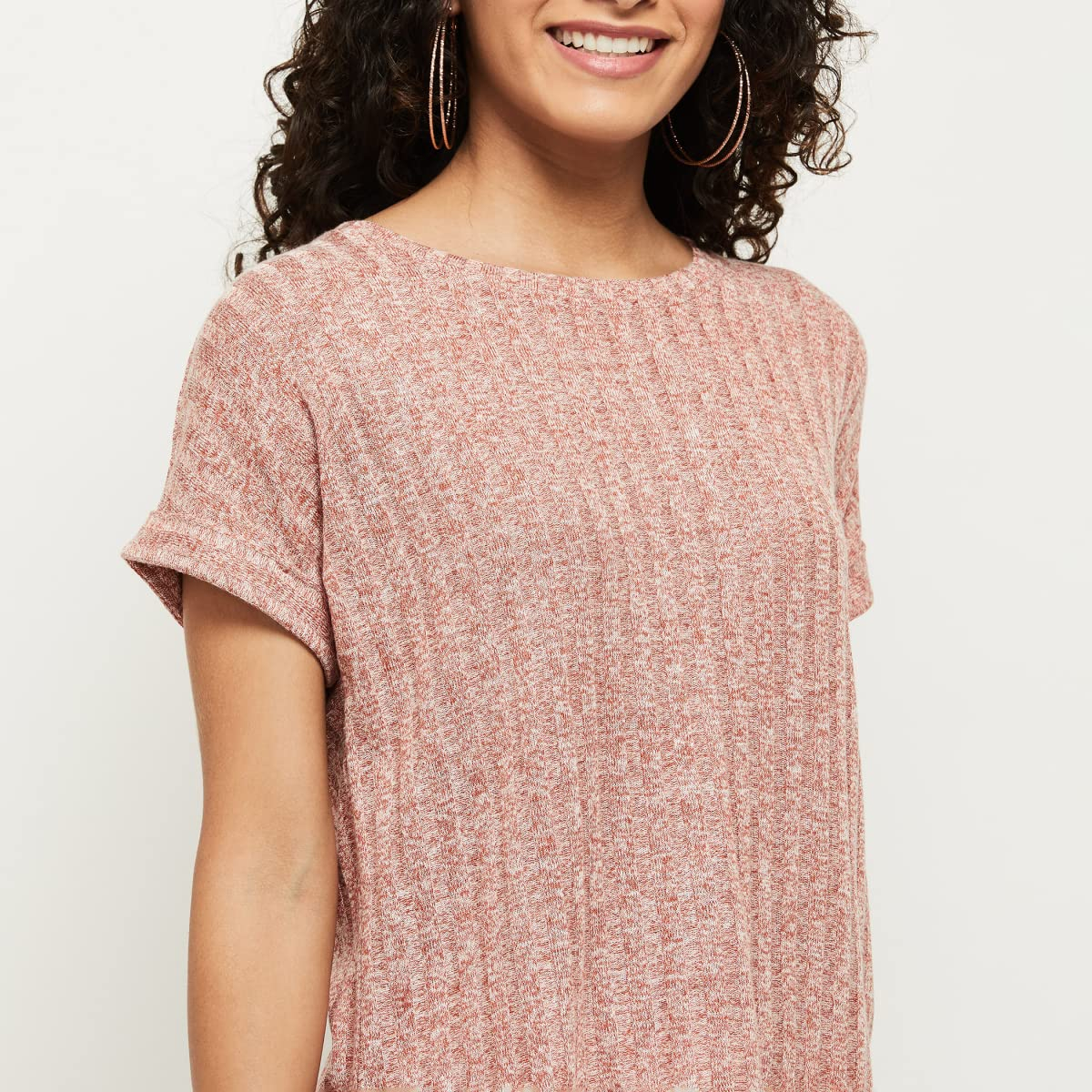 Max Women's Textured Regular-Fit Round-Neck T-Shirt - Image 4